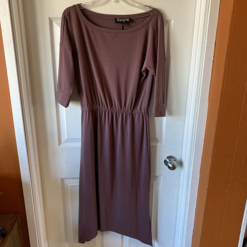 Brittany Humble Dress Women’s Size PS Purple Maxi 3/4 Sleeve Boat Neck Slits
